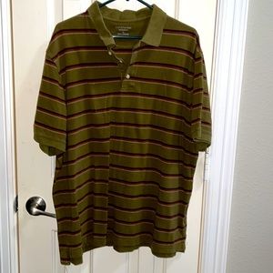 Polo style shirt. Mens Croft & Barrow